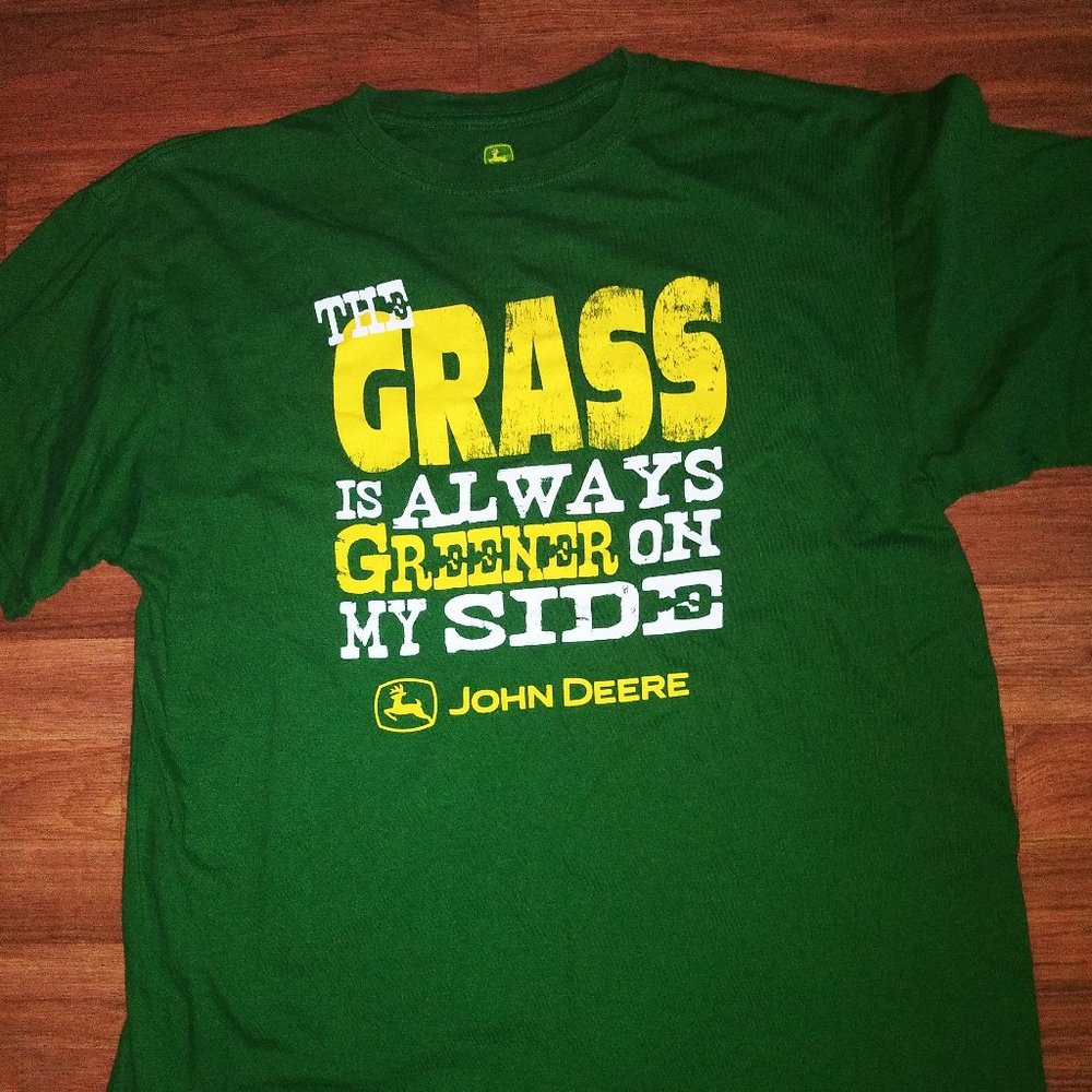 Men's John Deere Shirt Size XL